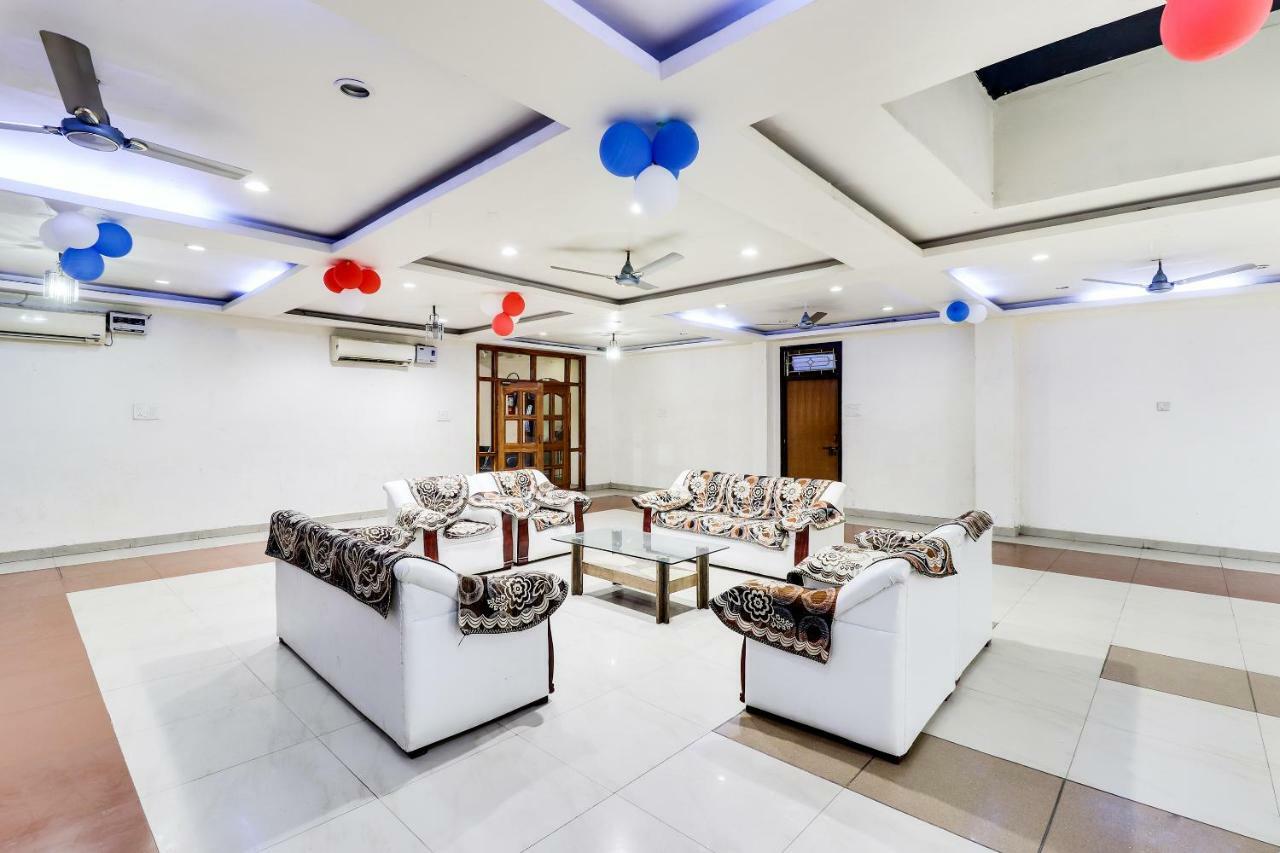 Oyo 43936 Hotel Rajputana Palace Farrukhabad 외부 사진